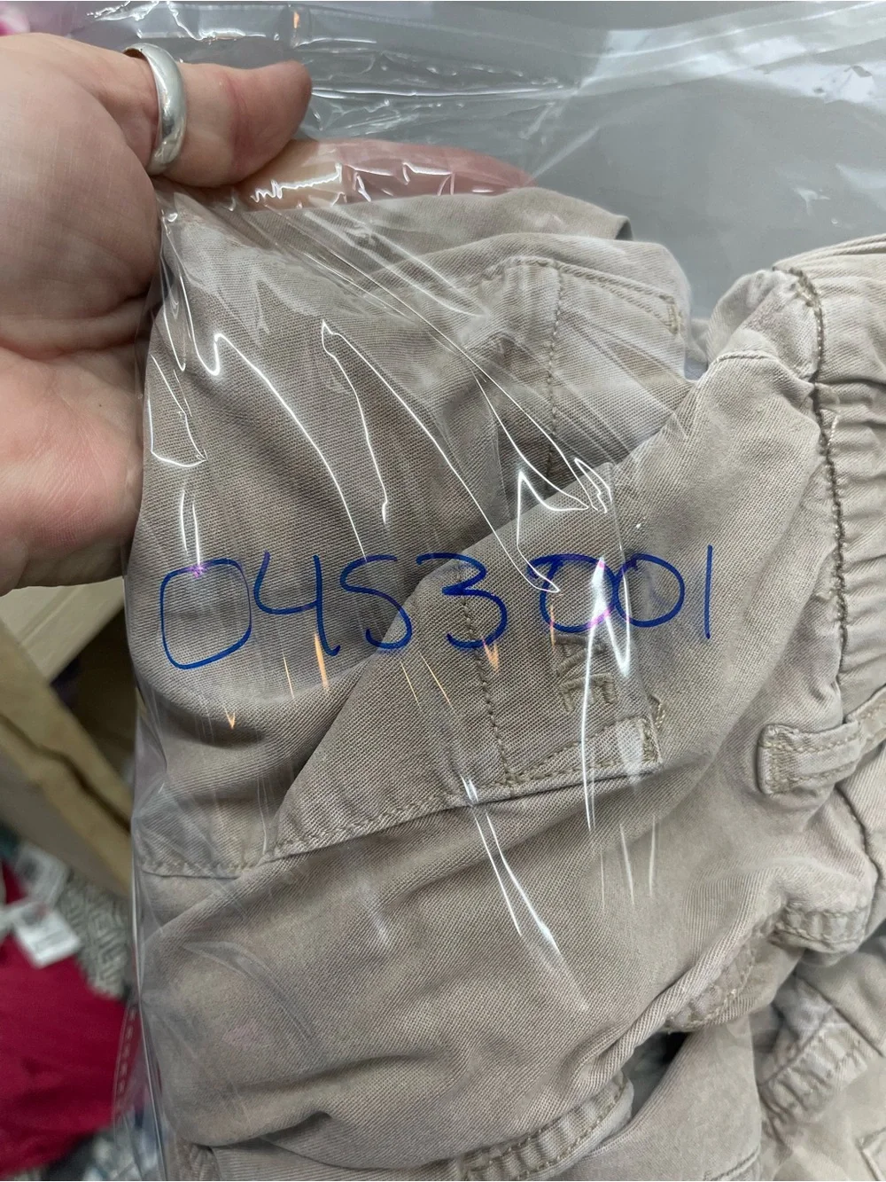 American Eagle Beige Mid Rise Baggy Wide Leg Cargo Pants